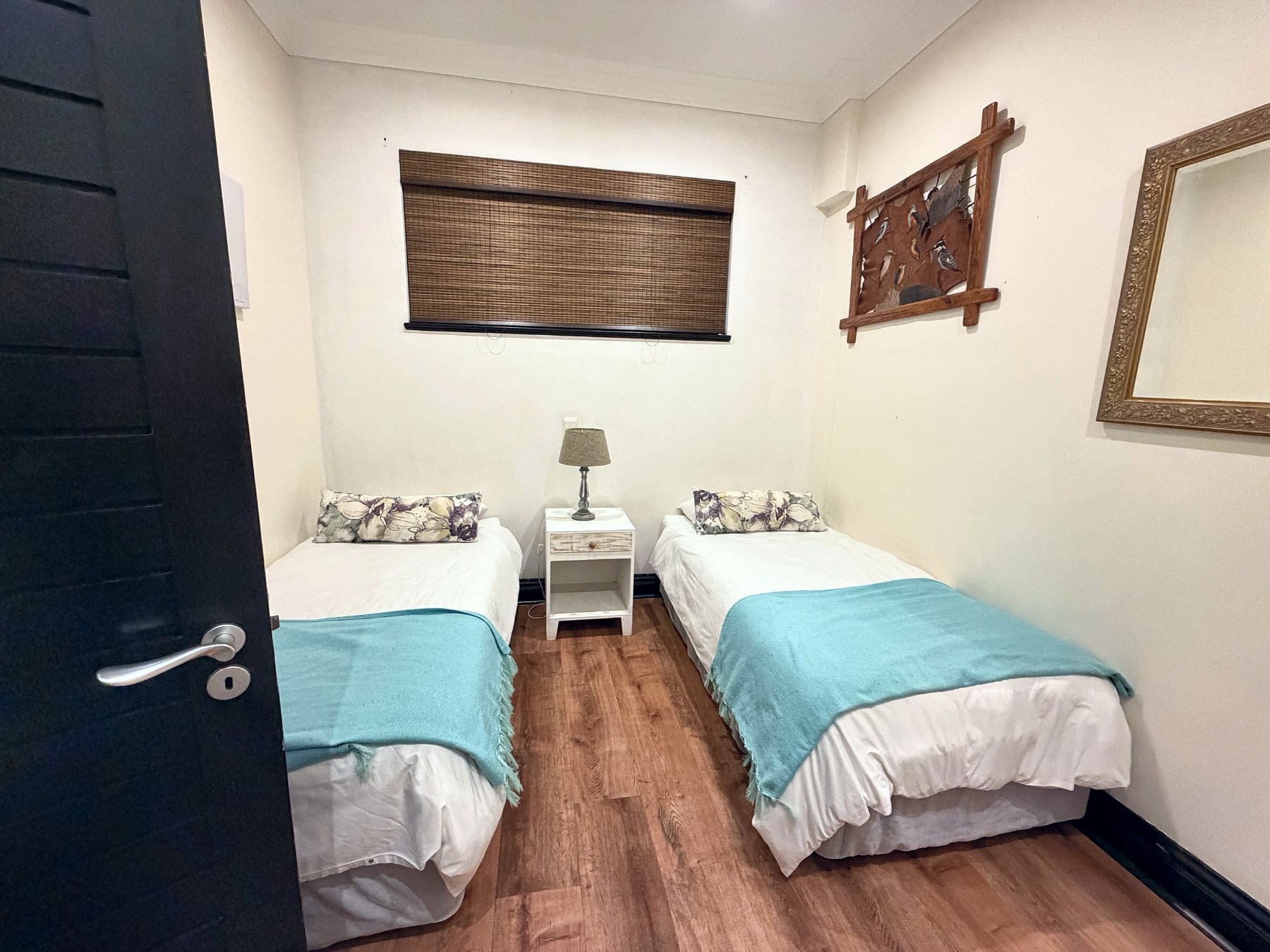 Twin bedroom with two single beds